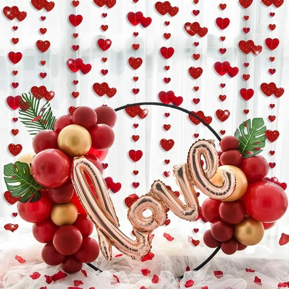 Durable 4m Hanging Love Streamer Glitter Romantic Wedding Garland Easy To Install Reusable Heart Shape String Wedding