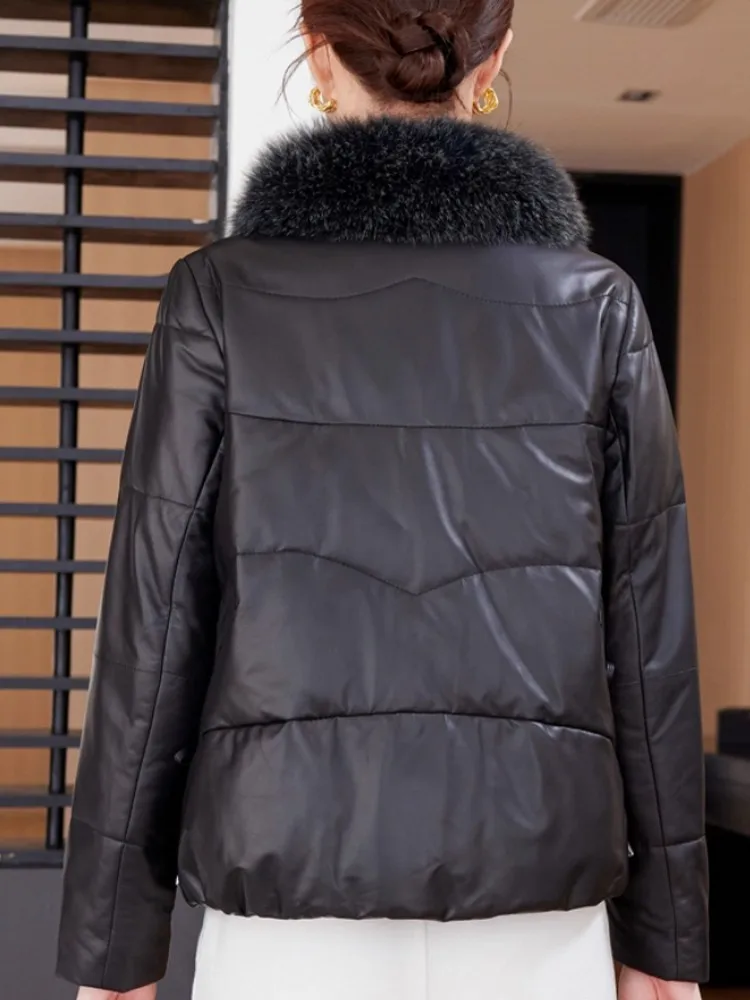 冬のオフィスレディー向け、本革ブラックダウンコート、フォックスファー襟付きシープスキンパファージャケット、女性用防風暖かいショートジャケット
