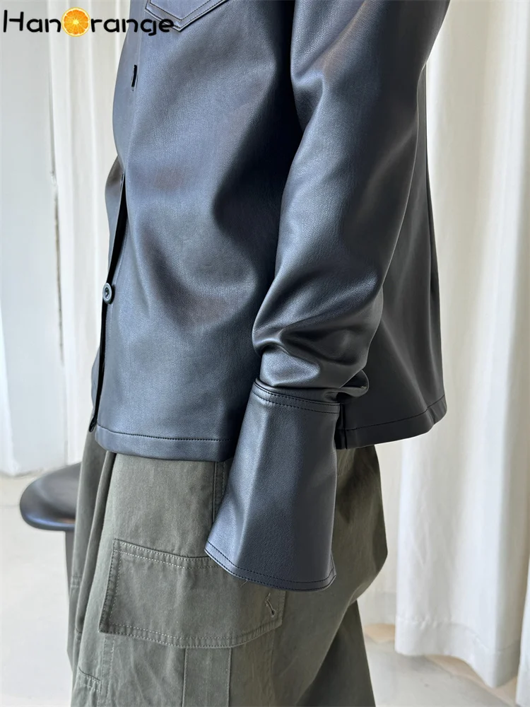 سترة HanOrange 2026 أوائل الربيع بياقة كبيرة من البولي يوريثان للنساء مخطط فضفاض باللون الأسود