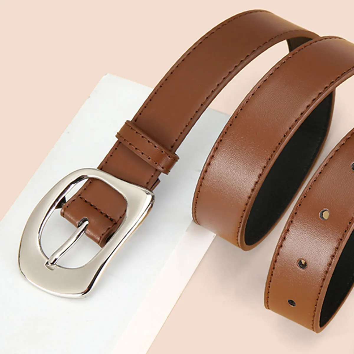 Женский кожаный ремень с U-образной пряжкой, стильный и простой, универсальный модный декоративный ремень для костюмных брюк для женщин