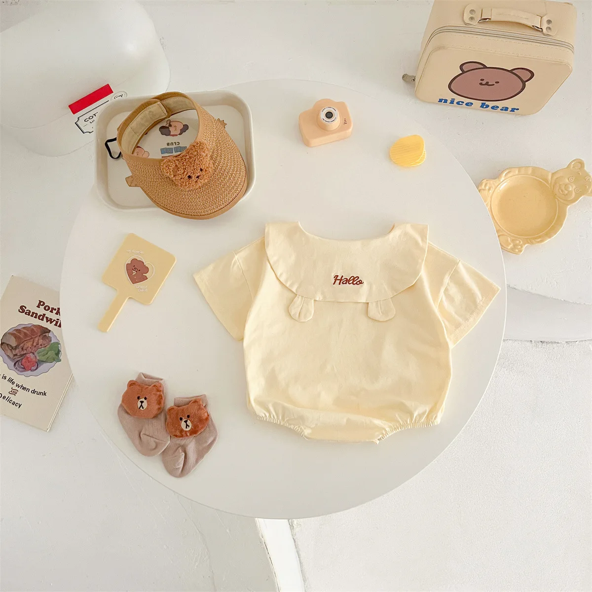 2024 New Cute Cotton Loose Summer Boy Girl Onesie Beige Bear Korean Baby Photography Outing Clothes Baby Clothes 0 To 24 Months