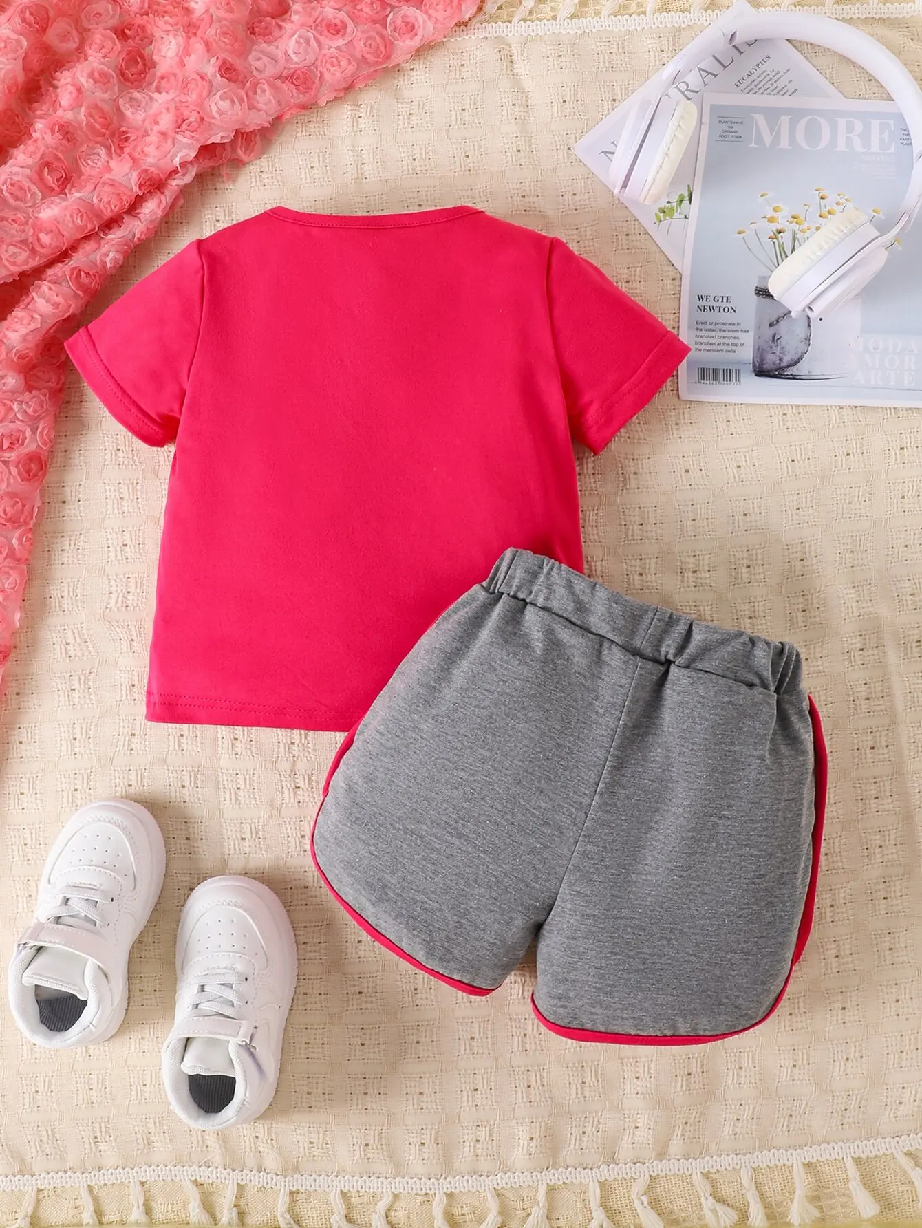 2-Piece Baby Girl Summer Sweet New Casual Breathable Comfort Rose Red Short Sleeve Gray Shorts Baby Cute Set Love Print