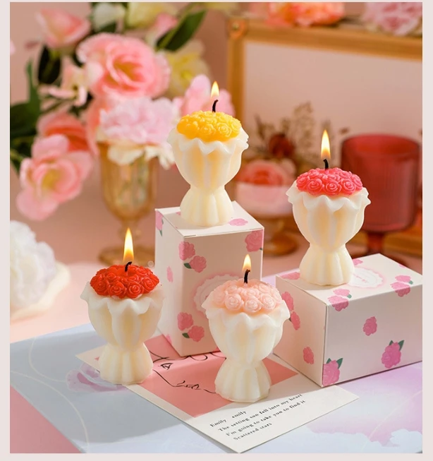 

KV8YALDEN3 Valentine's Day Gift Wedding Companion Gift Handmade Creative Handheld Flower Shaped Ornament Candle