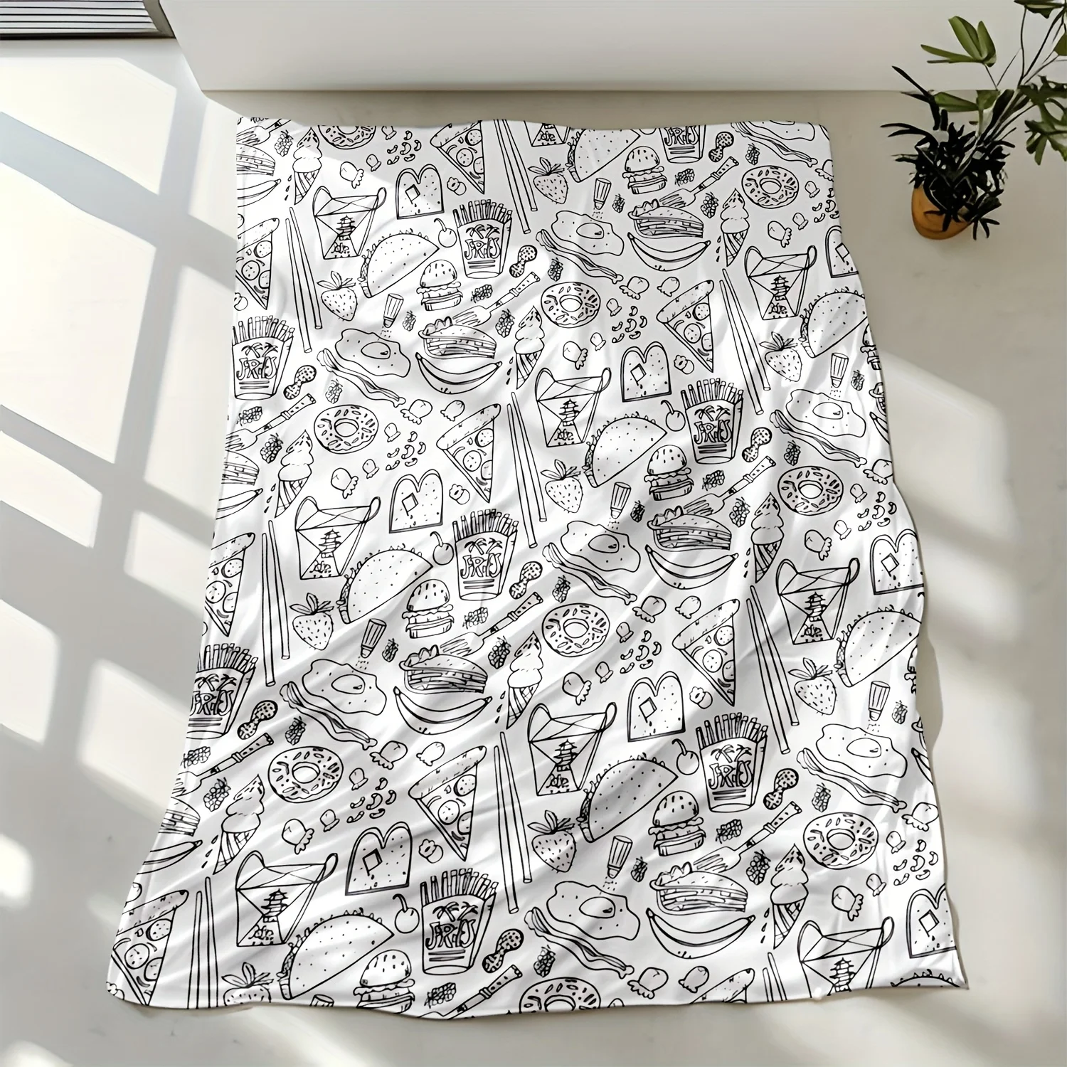 Junk Food Coloring Book Flanel - Food Y Snacks Coloring Book recensie en prijs