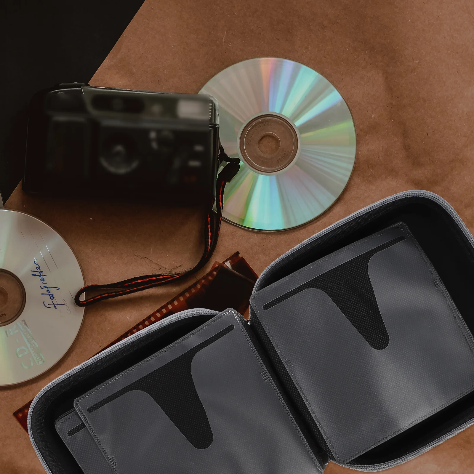 

20-Slot Cd Dvd Organizer Pouch Eva Hard Case Disc Binder Wallet Stand Holder For Discs Media Storage Case Dvd Organizer Rack