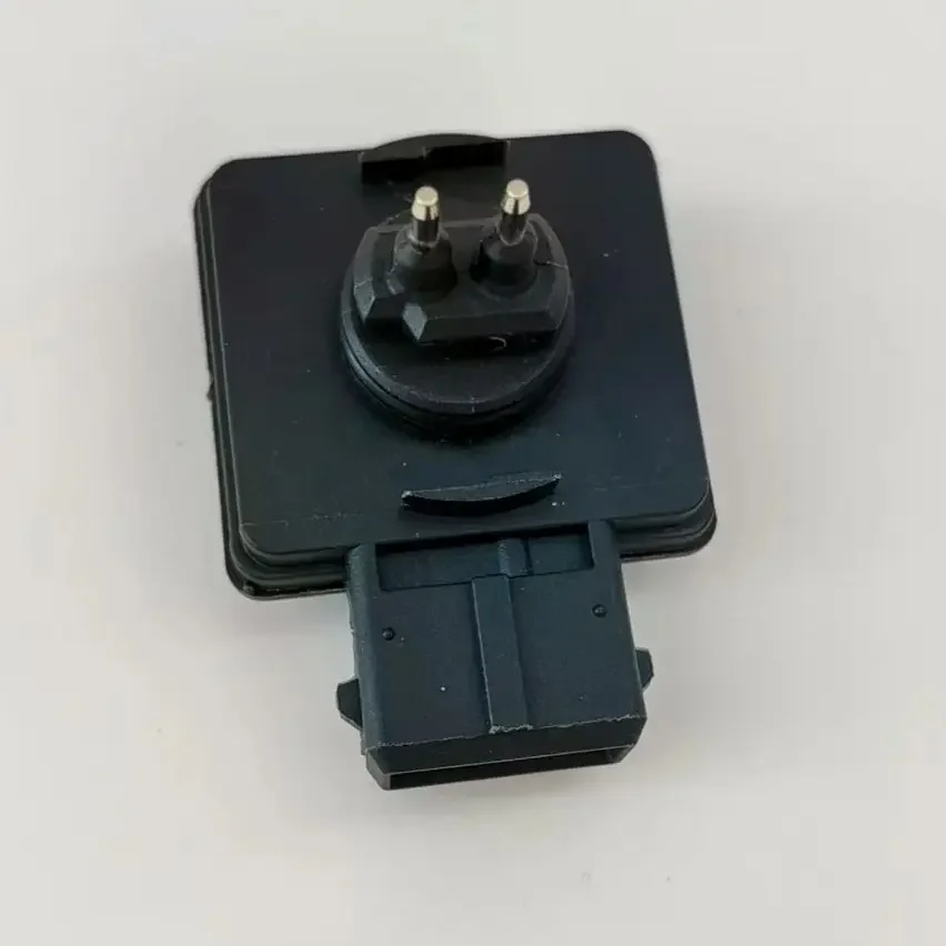 FOR CITROEN 1.4 1.6 HDi 1.8 1.9 2.0D SD TD HDi PEUGEOT 306 405 607 Radiator Coolant Level Sensor 9646901580 63299059 9609955680