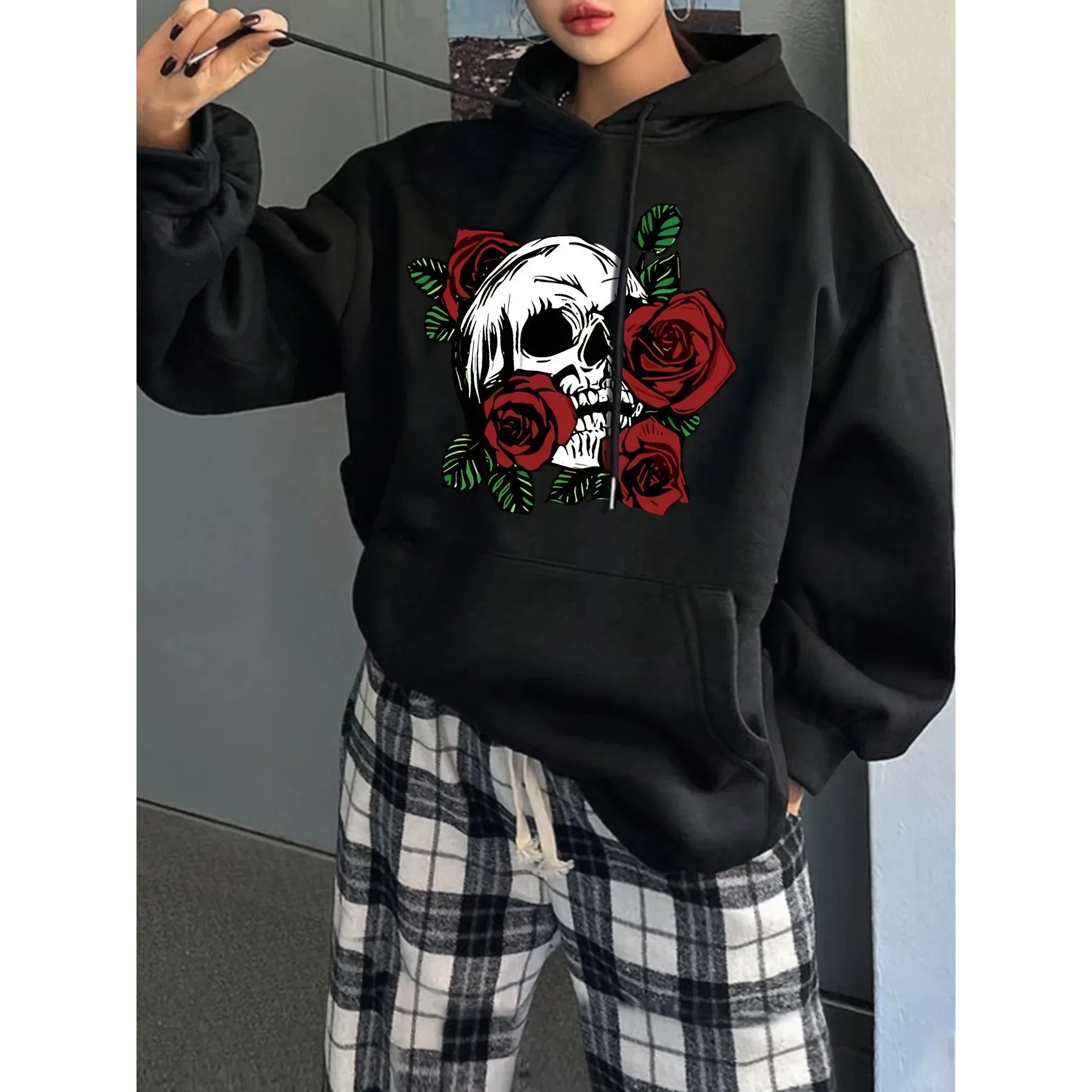 

Women's Casual Skull And Roses Print Hooded Sweatshirt 2025 Autumn Season Other Material 100% Ladies Premium Fashion Sweatshirt
