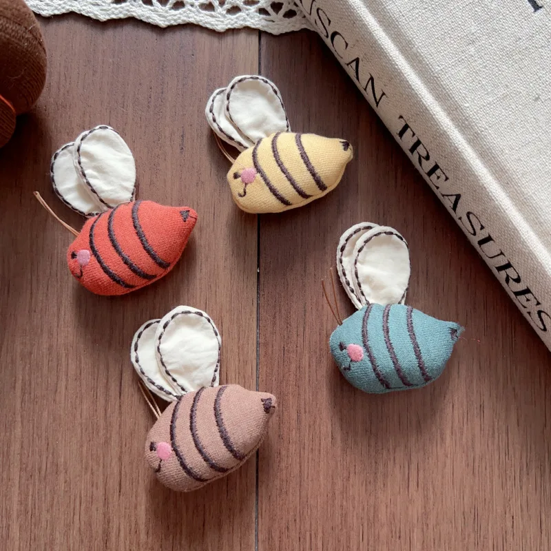 

Soft Stuffed Cotton Cartoon Animal Brooch Pin for Kids Hat Sock Pants Accessory Handmade Sewing Embellishment Cute