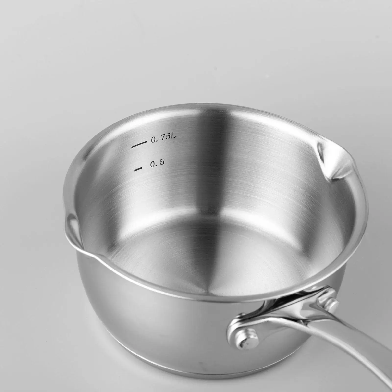 

Stainless Steel Butter Melting Pot 750ml Multifunctional for Efficient Cooking Lightweight Accessory Small Saucepan