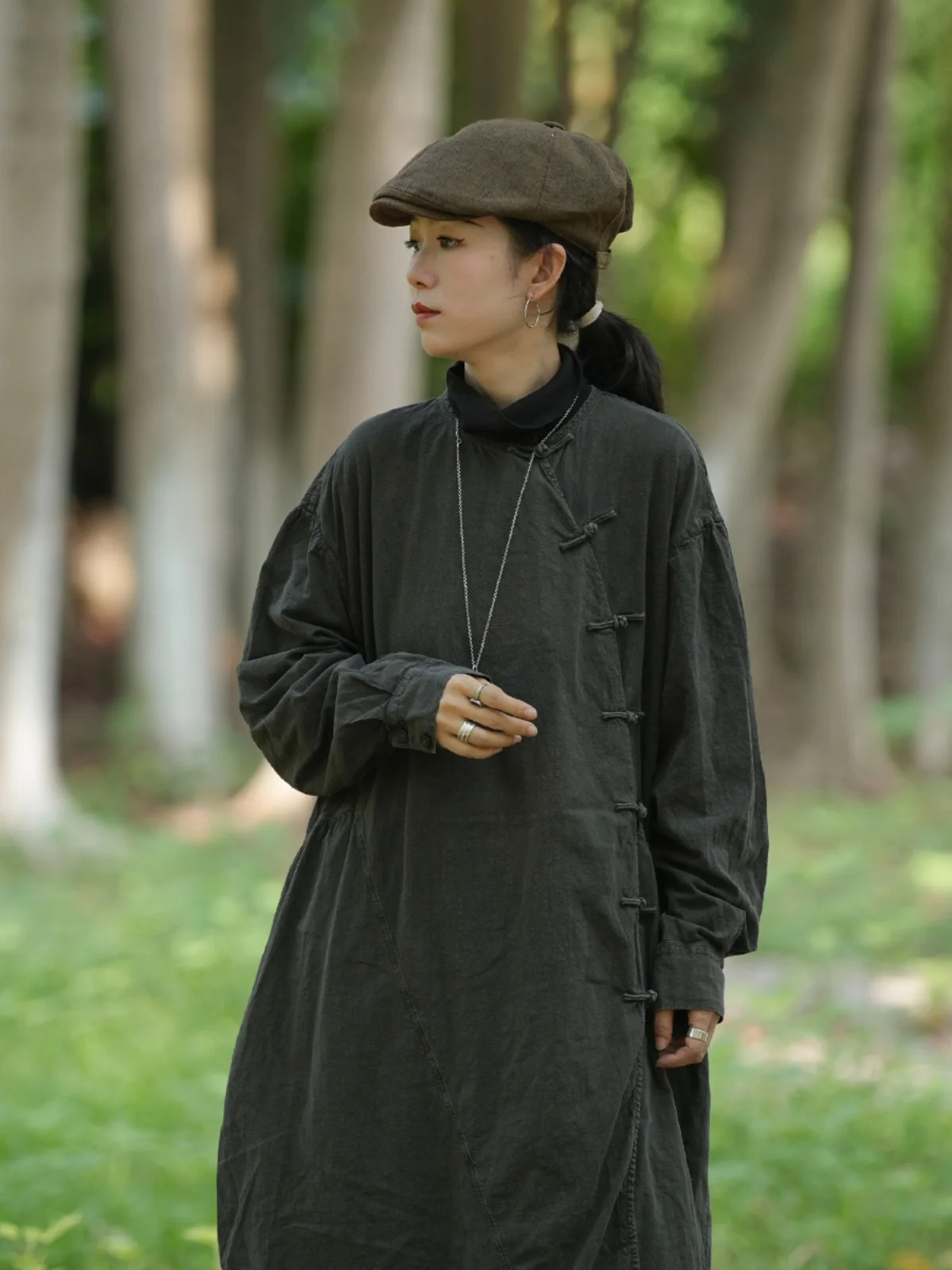 

PengPeng Home WT06 Cotton Linen Gown Buttoned Irregular Coat Long Sve round Ne Mid-Length Commute Sle Autumn Faion...