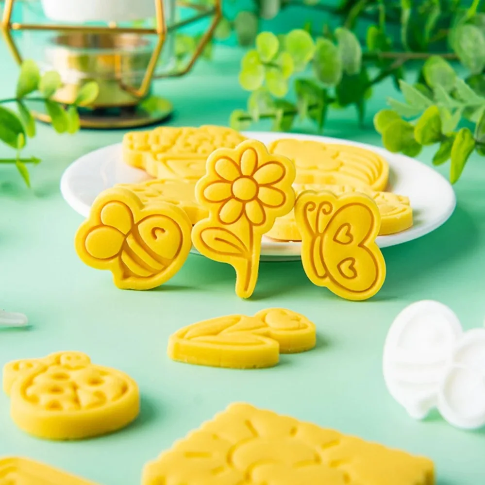 Cookie Mold Stamp Spring Series Cookie Cutters Biscuit Mold Kitchen Baking Pastry Bakeware DIY Tools