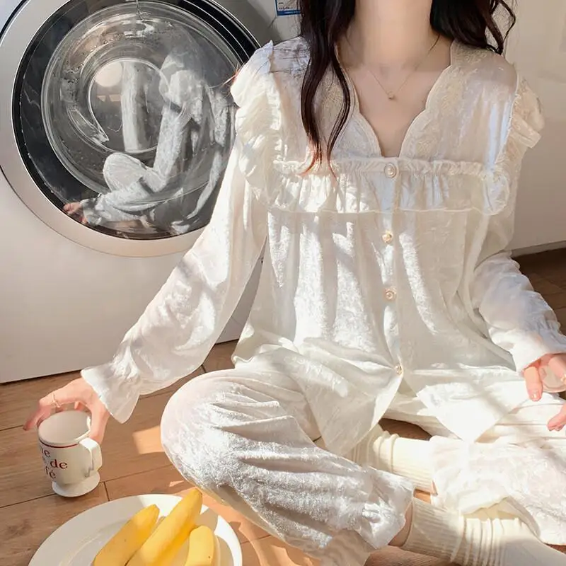 

Хит продаж, золотая бархатная пижама с подушкой на груди для женщин, весенне-осенний комплект брюк с длинными рукавами для женской домашней одежды