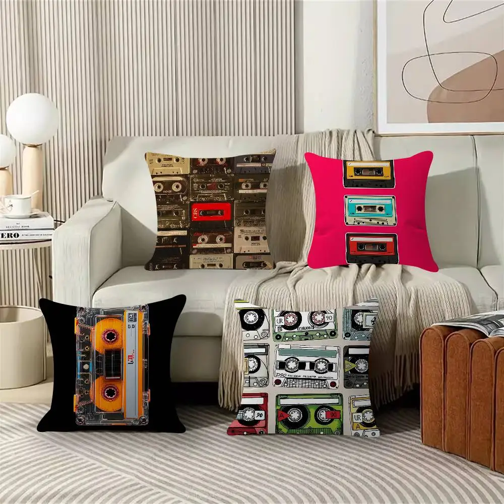Magnetic Radio Tape Cassette Maple Design Cushion Cover Happy Autumn Harvest Decor Holiday Decorati Pillow Cover