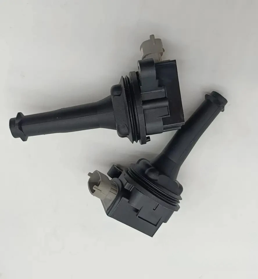 OEM 30713417 New Ignition Coils for Volvo C30 S40 0221604010 1371601 6M5G12029AA 307134170