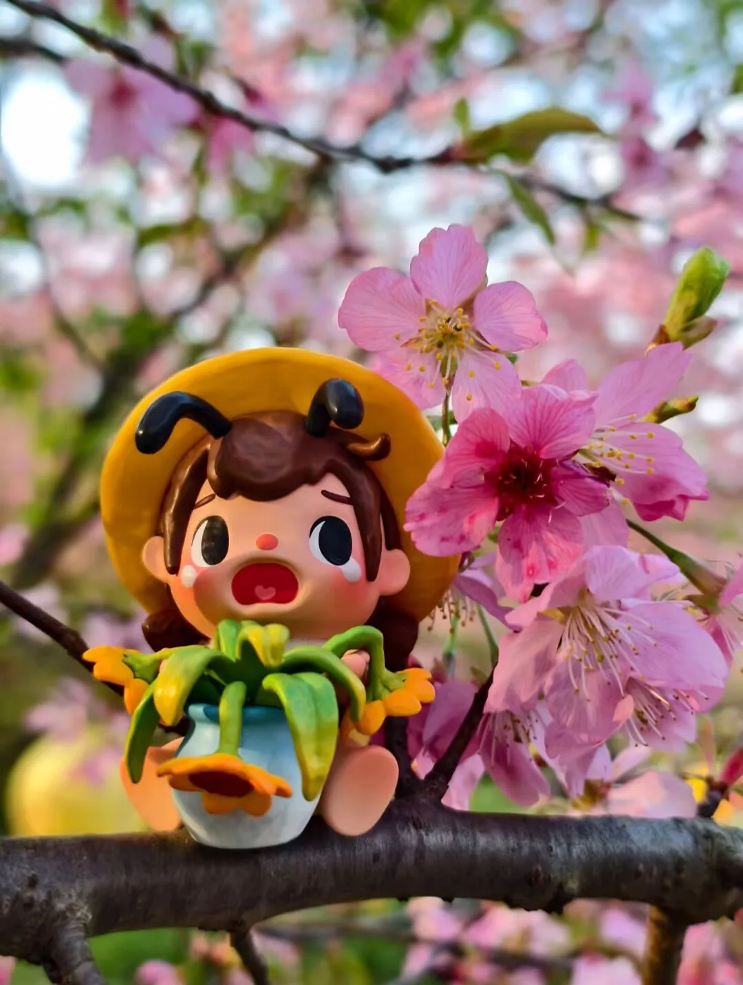 

POP MART Merodi after School Series Kawaii Anime Action Figure Blind Box Toys Surprise Mystery Dolls for Girls Gift