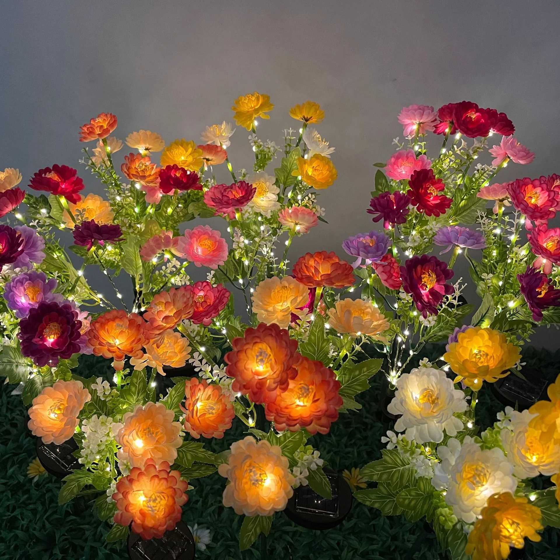 Solar LED Lights, Snow Lotus Flower Lawn Lamp, Outdoor Waterproof Yard Lights, Garden Courtyard,holiday Wedding Party Decoration