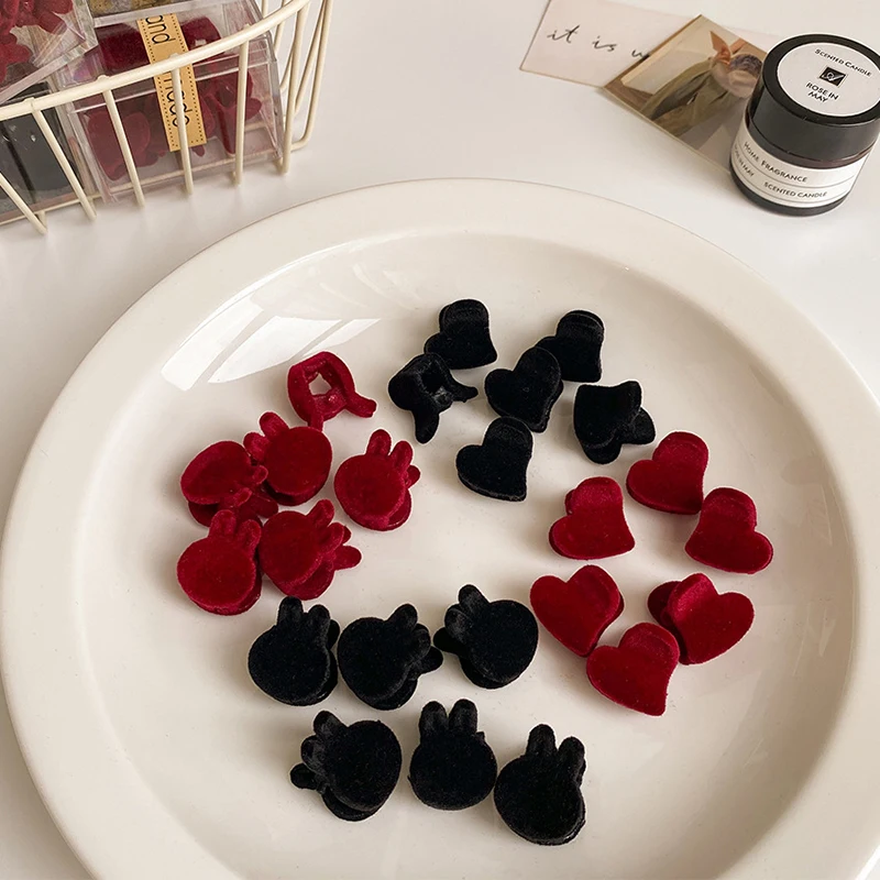 10Pcs/lot Red Black Matte Rabbit Head Flower Heart Cartoons Small Hair Claw Mini Hair Clips Hair Pins For Girls Styling Braiding