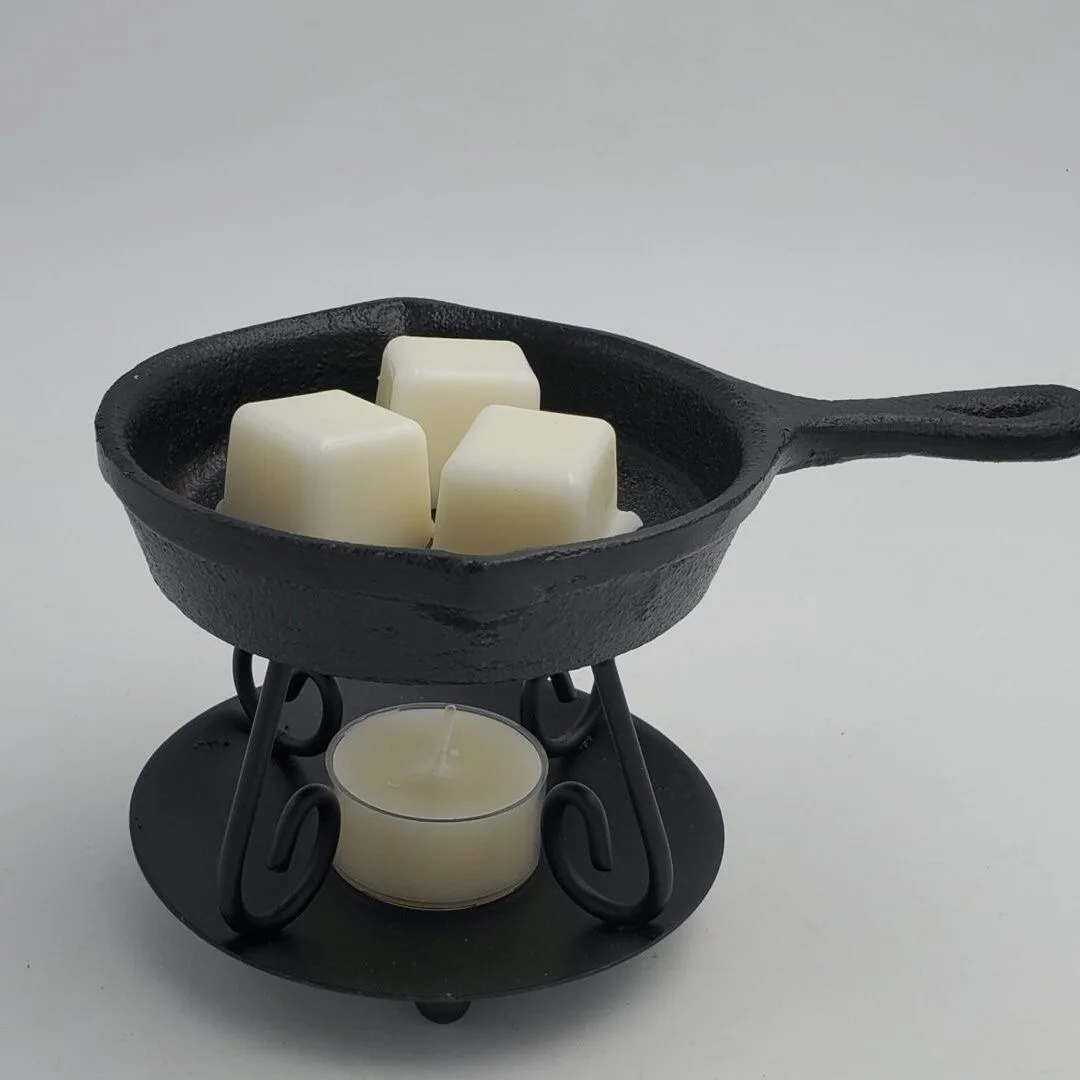 Cast Iron Frying Pot with Iron Frame Tealight Trivet Warmer And Wax Candle Melter Set Skillet Pan