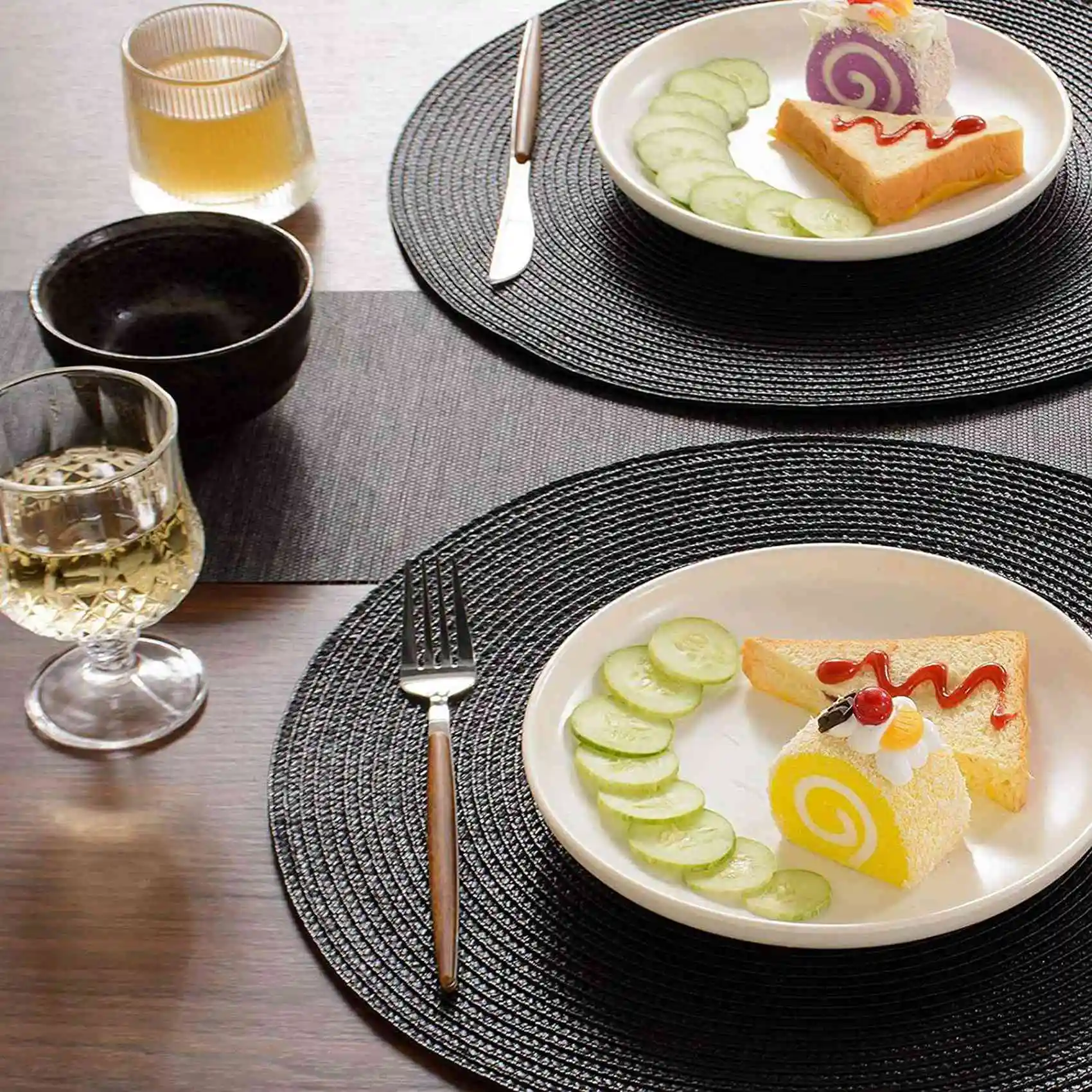 SEWS-Round Braided Placemats Set Of 12 Table Mats For Dining Tables Washable Non-Slip Place Mats 15 Inch Halloween Black