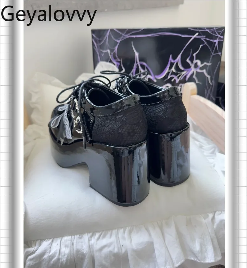 

Оригинальные туфли Мэри Джейн на толстой подошве с бантом, милые милые универсальные однотонные туфли-лодочки в японском стиле Лолиты для вечеринок на высоком каблуке для девочек