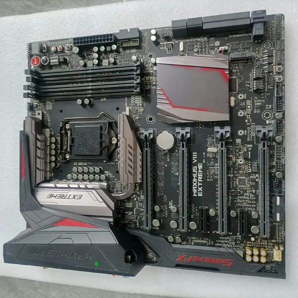 

Для материнской платы AS-US Z170 MAXIMUS VIII EXTREME