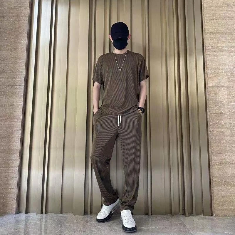 Stretch Brown T-shirts Pants Suits for Men Plain No Logo Smooth Cool Man Trousers Sets Korean Two Piece Set Short Quarter Sleeve