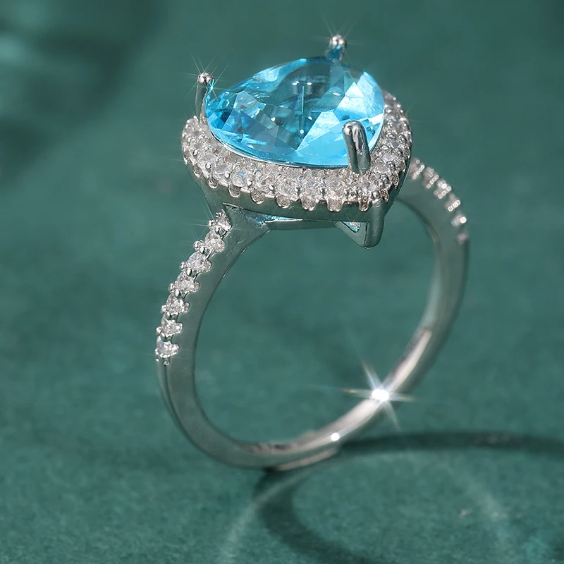Luxuriöser Micro-PVAE Weiß-Blauer CZ Herz Damenring Trendiger Silberfarbener Alltagsschmuck Partyschmuck Jubiläumsgeschenk – Detail 4
