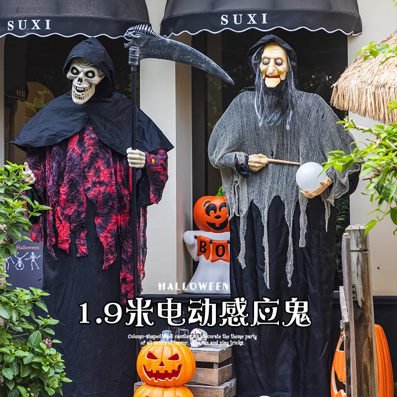 Halloween decorative pumpkin lanterns, skeletons, electric ghost ornaments, luminous and funny holiday atmosphere, shopping mall