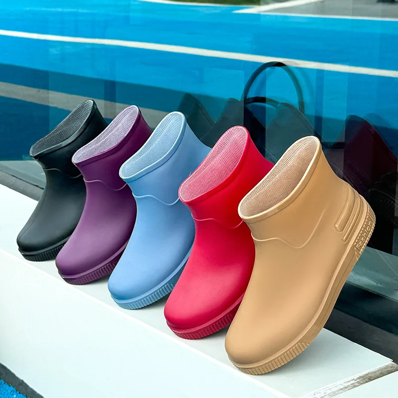 

Fashionable Low-Cut Rain Boots Women's Slip-Resistant Adult Warm Water Shoes Direct Sale Spring Autumn Season EVA Material