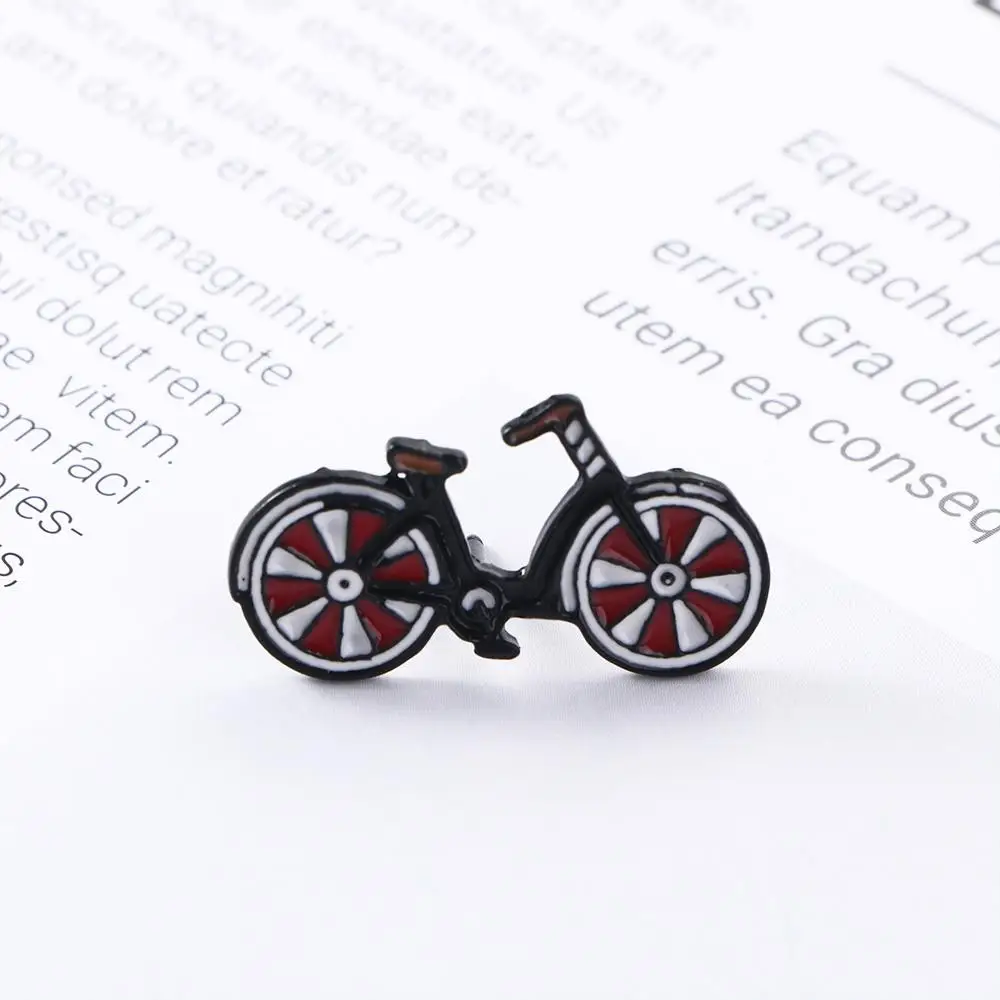 男性と女性のためのジェルラペル付きのクールな合金自転車ブローチ,1ピース,赤のピン
