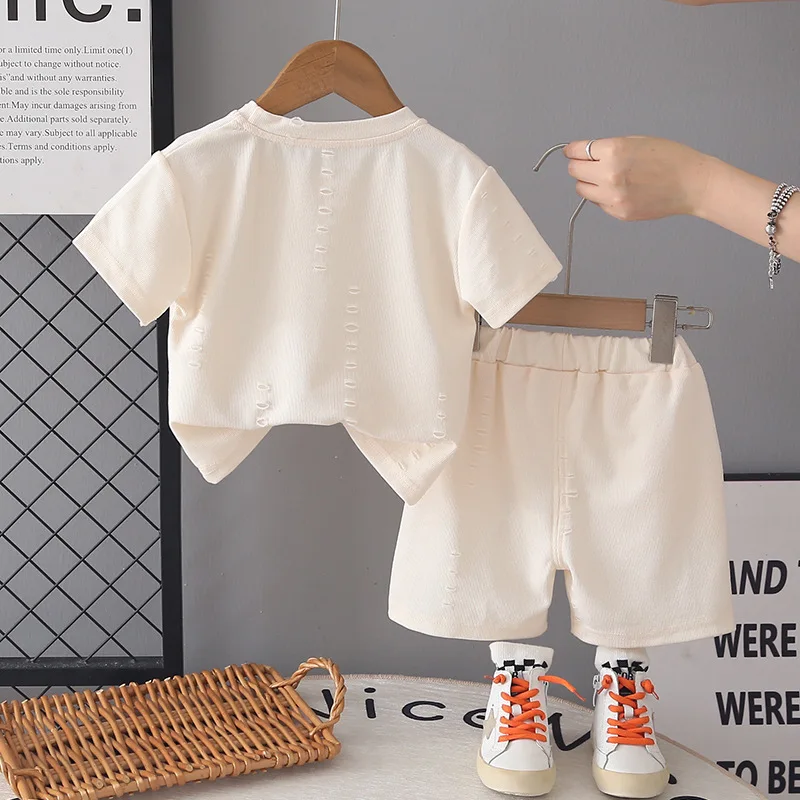 New Arrival Toddler Boys 2PCS Set Embossed Bear Print Short Sleeve T-shirt with Elastic Waist Shorts Casual Summer Outfit