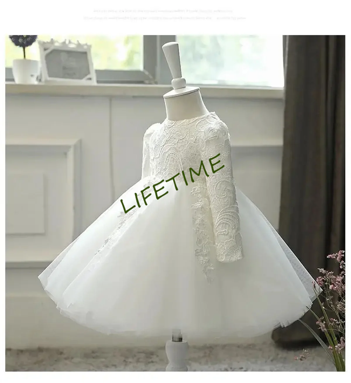 Kids Lace White Flower Girl Dress Birthday Embroidered Long Sleeves Retro Ball Gown Knee Length Princess Dress Short Long Sleeve