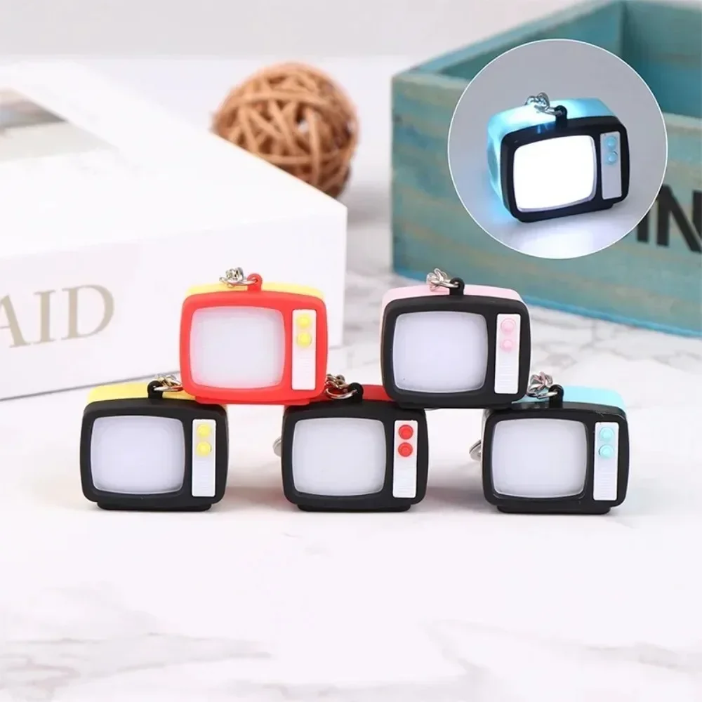 Retro Creative Miniature TV LED Keychain Model Toy Pendant Children's Home Decor Theme Key Accessory