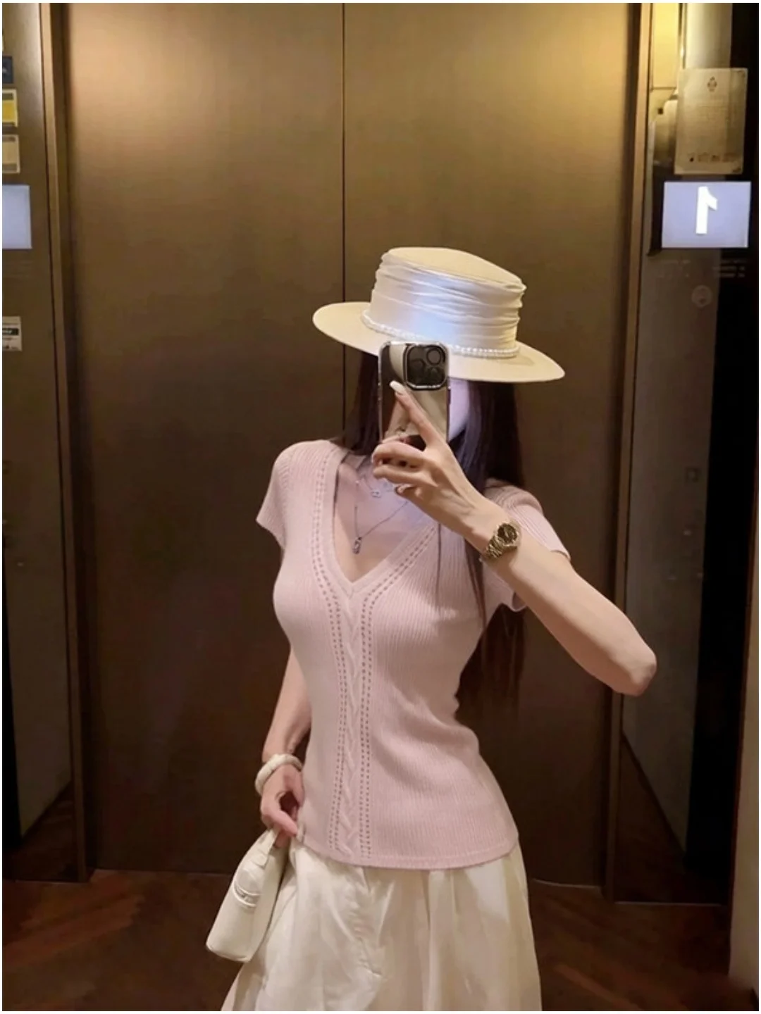 Pink Short Sleeve Knitted Base Shirt Women Summer 2026 New Style Atmosphere Thin V-neck Twist Hollow Top Korean Version Slim Fit