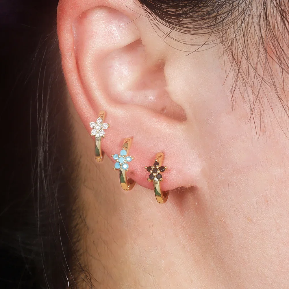 2PCS Stainless Steel Gold Color Stylish Flower Hoop Earrings For Women 18k Gold Plated Colorful Zircon Earring Piercing Jewelry — zdjęcie 3
