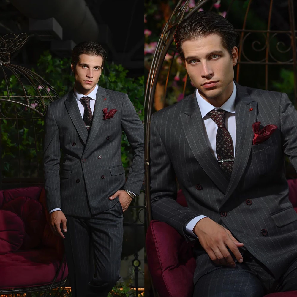 

Black Pinstripe New Arrival Men Suits 2 Pieces Blazer Pants Double Breasted Vintage Tailored Fit For Best Formal Groom Casual