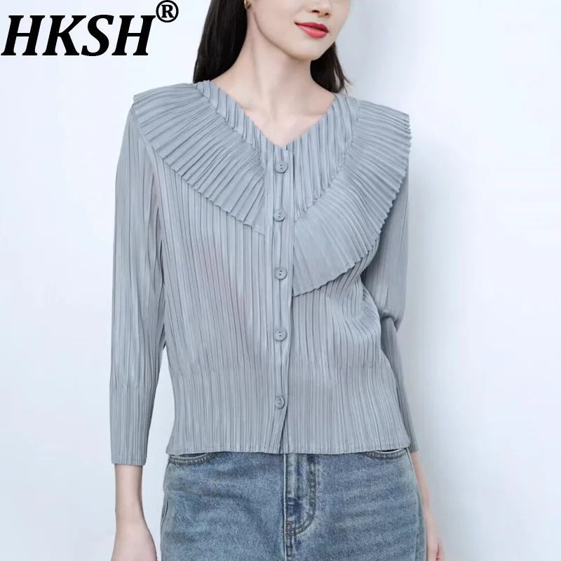 

HKSH Women Shirt Pleated V-neck Long Sleeve Single Breasted Solid Color Elegant High Street Casual Top New Spring Summer HK21453