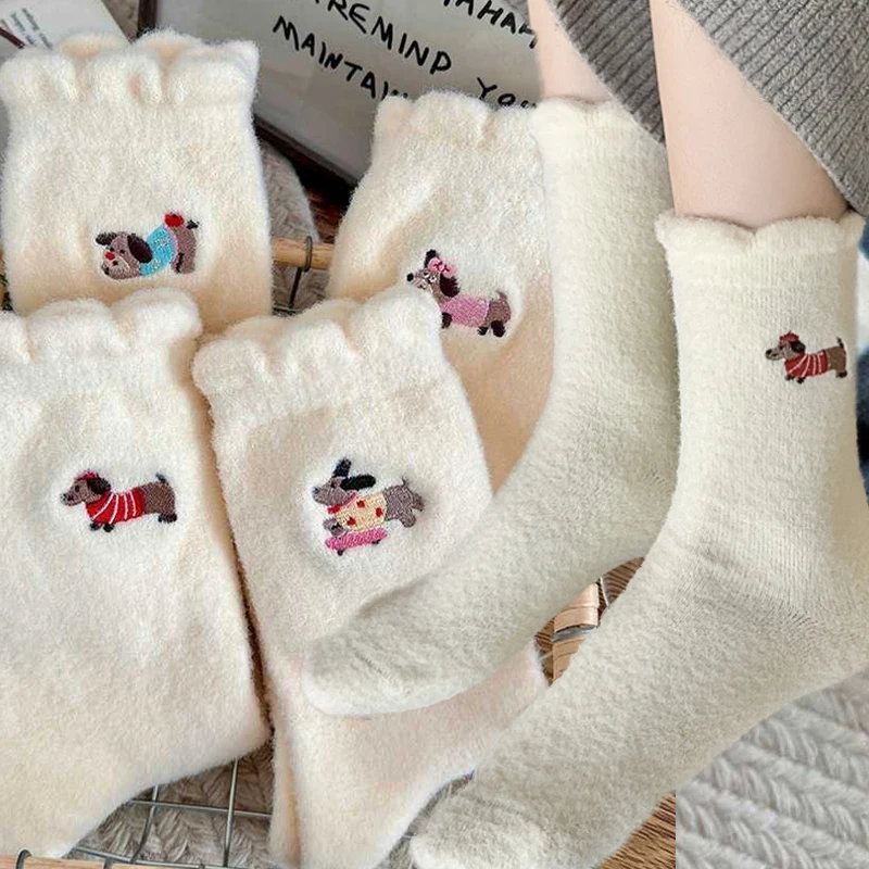 

Soft Plush Dog Mink Fleece Socks Warm Winter Dog Kawaii Thermal Cozy Sleep Floor Sock Thicken Sotf Comfortable Middle Tube Socks