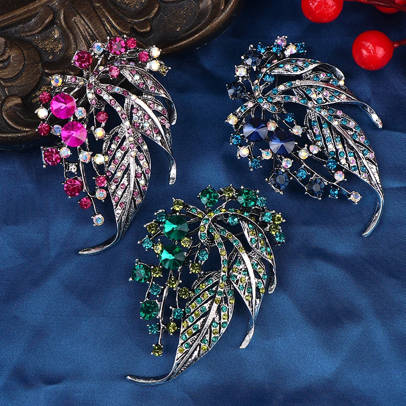 Broches de Hojas Brillantes Multicolores Exquisitos, Accesorios de Ropa Casual para Fiestas, Broches de Pedrería para Mujer