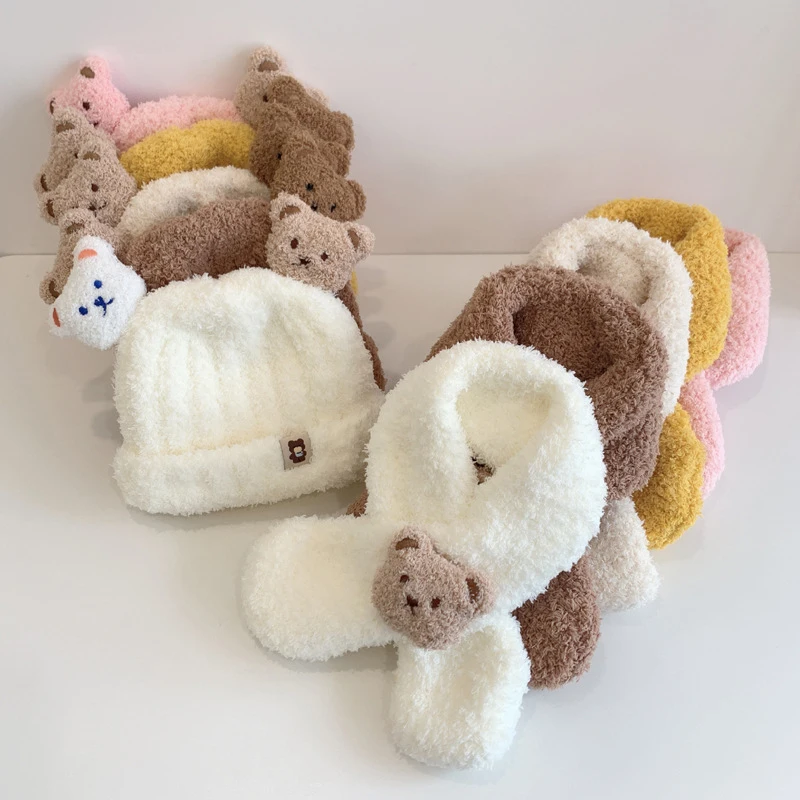 Babymutsje Sjaal Voor Meisjes Jongens Winter Warme Set Cartoon Beer Koudebestendige Kleding Voor Kinderen Kinderspullen Brimless Cap Sjaal