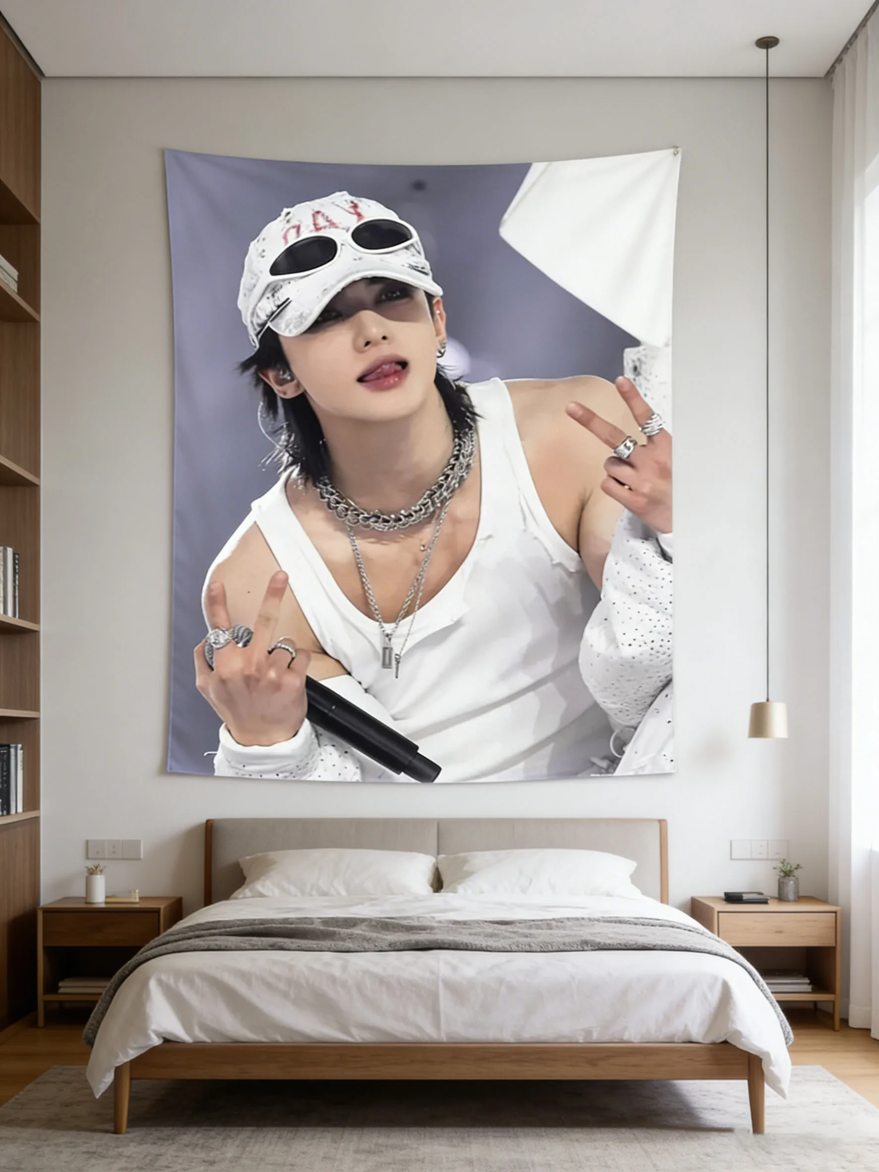 1pc Hyunjin Hanging Tapestry K-pop Idol Wall Art Personal For Fans Perfect Gift for Hyunjin Fan Art Aesthetic Wall Hanging Decor