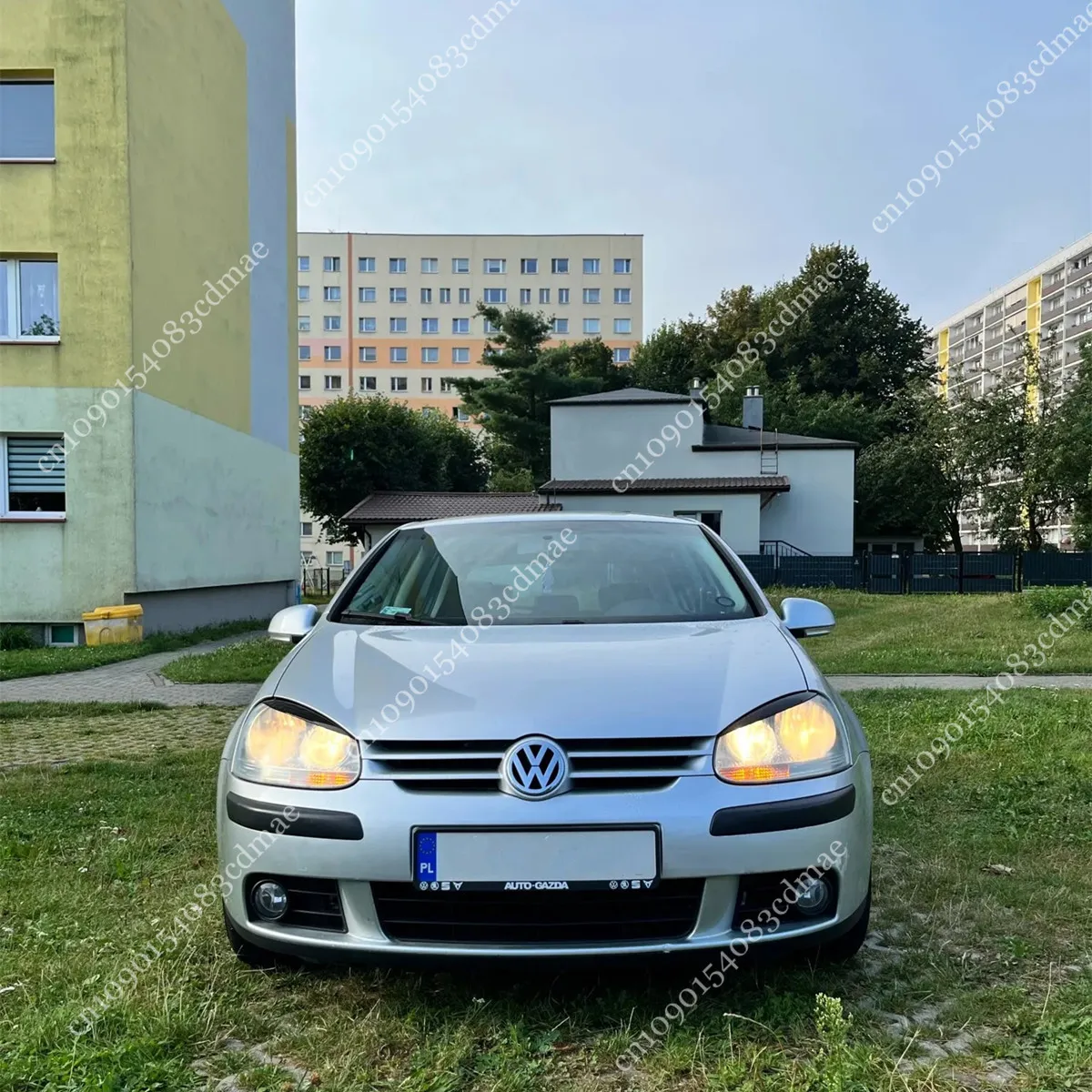 2 قطعة غطاء جفون الحاجب لشركة فولكس فاجن جولف 5 MK5 GTI R TSI TDI 2007 2008 2009 2010 سيارة المصابيح الأمامية عين الشر غطاء الحاجب اكسسوارات