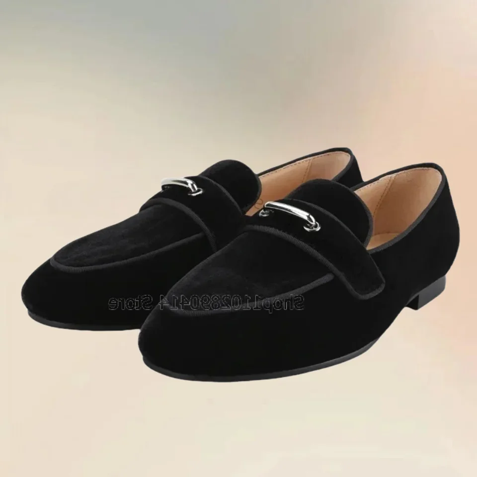 

Metal Decor Black Flock Low Top Men Loafers Fashion Slip On Men Shoes Luxurious Handmade Party Banquet Office Men Casual Shoes