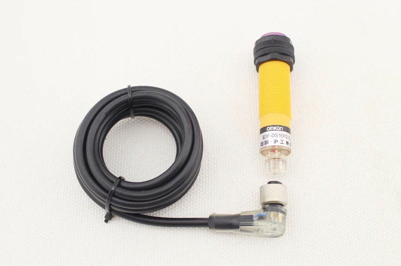 E3F-DS30C4-G B2 P1 P2 Y1 Y2 OMKQN M18 Diffuse Reflection Photoelectric Switch 10-30cm Adjustable