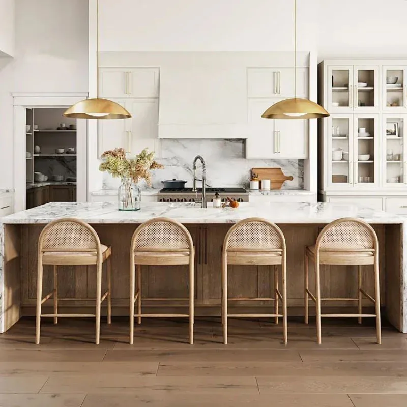 Рисунок 3 - Барный стул со спинкой из скандинавского ротанга