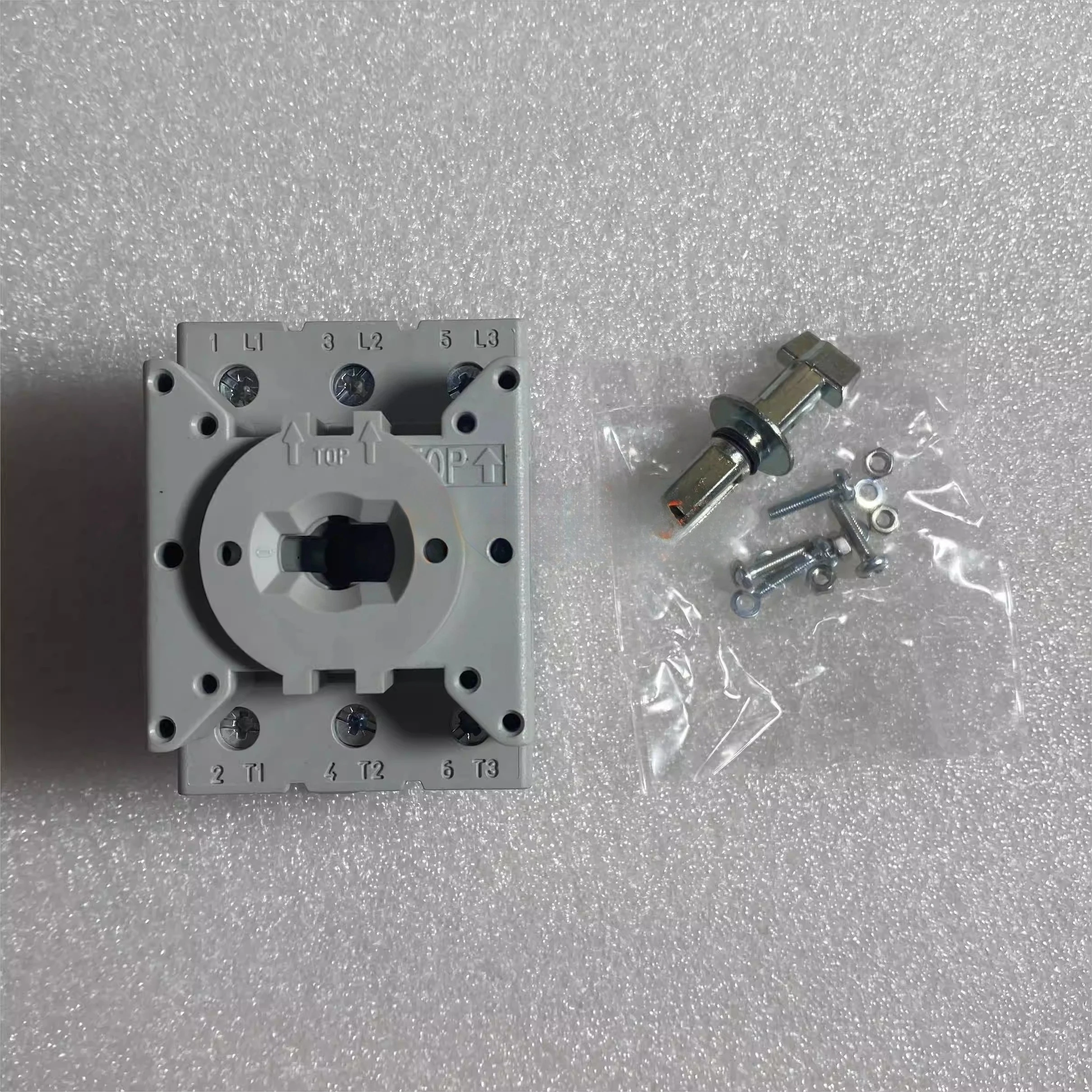 interruttore-di-carico-194e-a63-1753-194e-a-p11-touchpoint