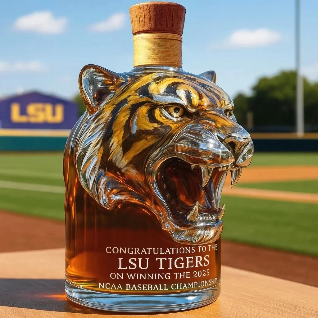 Animal Shaped Glass Whiskey Bottle Tiger Head Wine Decanter Creative Home Bar Decoration Accessory