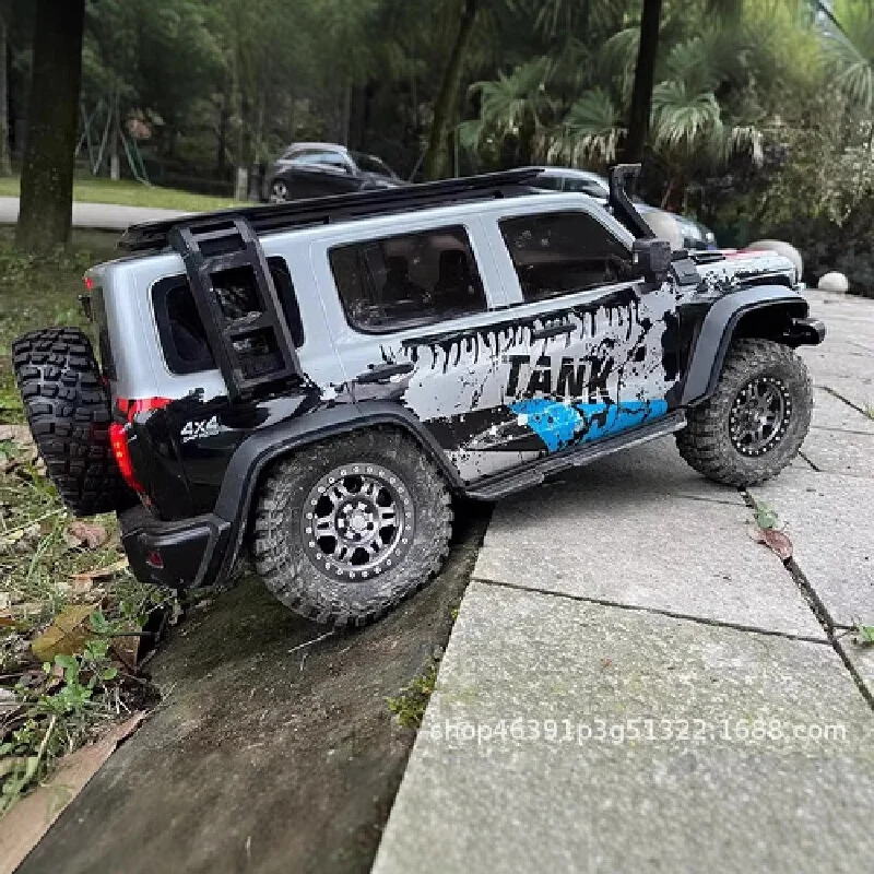 KM Thunder Tank 300 RC-Auto im Maßstab 1:8, 3. Jubiläumsausgabe, elektrisches ferngesteuertes Modell, realistisches Design, perfektes Geschenk für Kinder