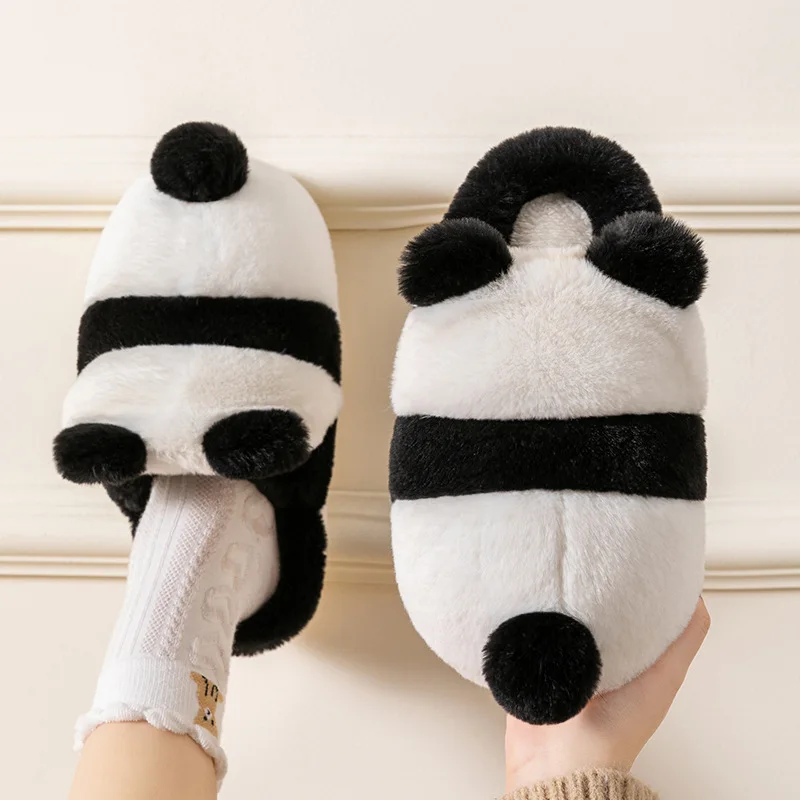 44 45 Big Size Unisex Panda Slippers Shoes for Winter 2025 New Women Fashion Furry Home Slippers Comfortable