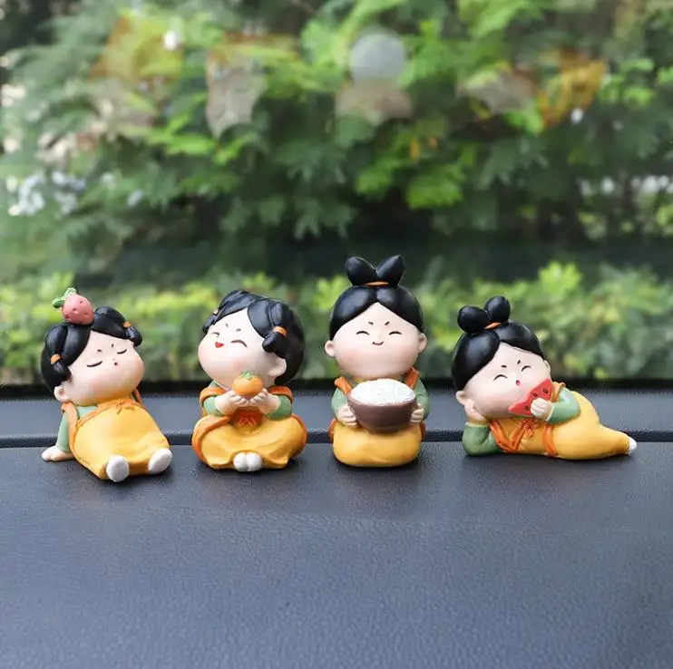 Car interiors handmade dolls by ladies of the Tang Dynasty melon eating girls Tang Dynasty antique style lovely car accessories